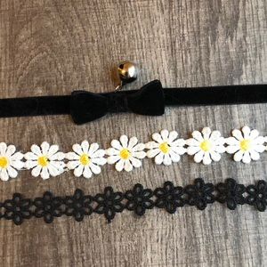 Choker necklace